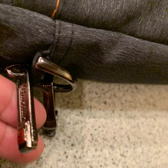 Burner 15” Laptop Shockproof/Waterproof Bag - Picture 6 of 7